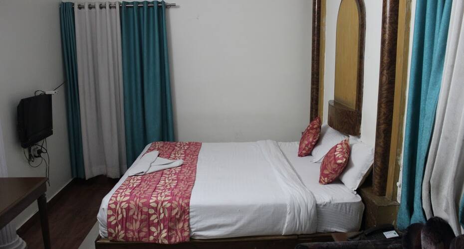 Polo Rooms Dhantoli, Nagpur 5